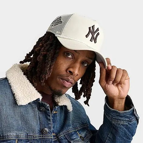 New Era New York Yankees MLB 9FORTY A-Frame Rope Trucker Hat